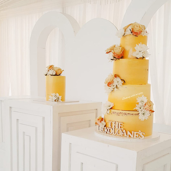 Baking with MrsJay, cake designer in Polokwane