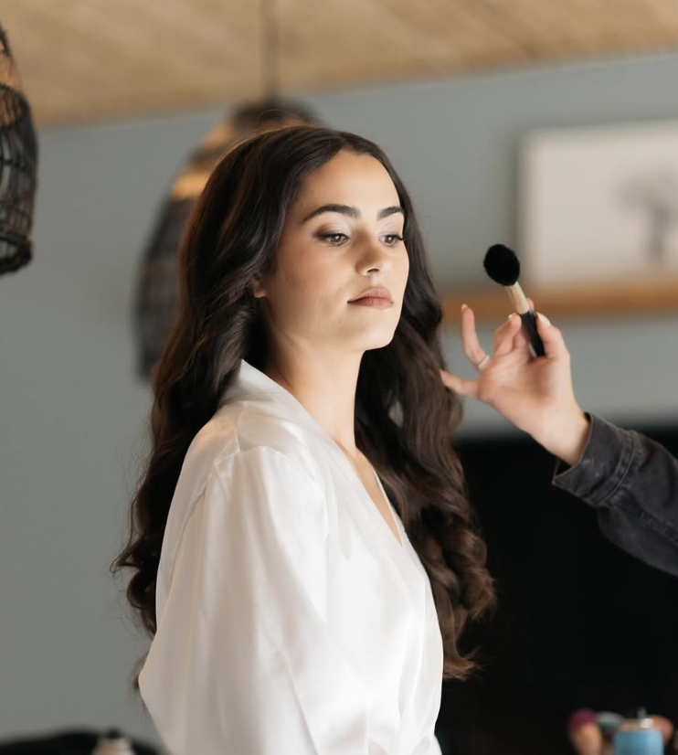 Karli B Makeup and Hair, hair & makeup in Western Cape — photo 2
