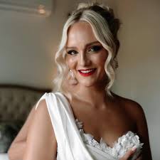 Monique Du Toit, hair & makeup in Johannesburg