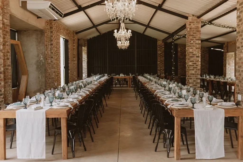 Tjirp, venue in Parys — photo 2