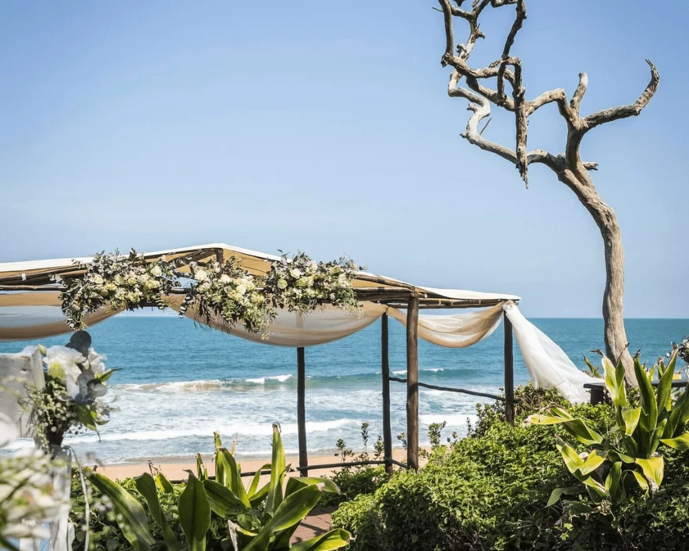 Villa Isabella, venue in Blythedale Beach